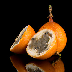 Image showing Passion fruit maracuja granadilla