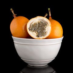 Image showing Passion fruit maracuja granadilla