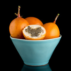 Image showing Passion fruit maracuja granadilla