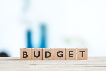 Image showing Budget sign on a wooden table