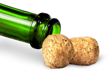 Image showing Neck of green bottle and cork near