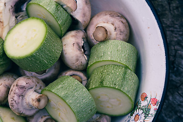 Image showing grilled zucchini and mushrooms