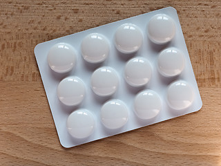 Image showing Medical pills on a table