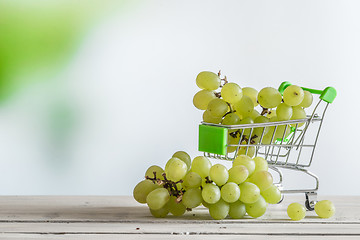 Image showing Green grapes in a cart