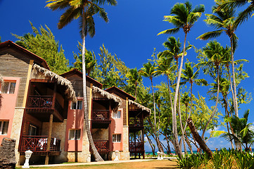 Image showing Tropical resort on ocean shore