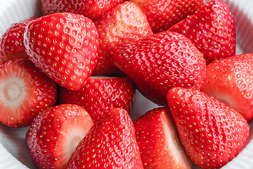 Image showing Raw strawberries in a porcelain dish