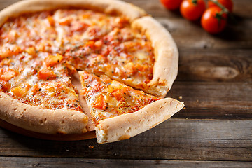 Image showing Delicious italian pizza