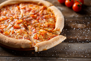 Image showing Delicious italian pizza