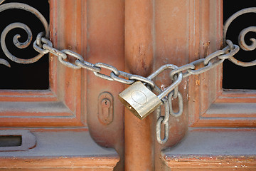 Image showing Padlock and Chain