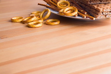 Image showing crispy food on table crispbread