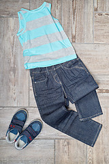 Image showing Boy\'s clothing on the floor