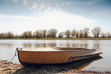 Image showing Boat at the riverside