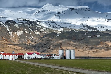 Image showing Farm house near mountain