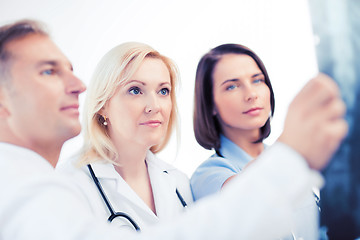 Image showing doctors looking at x-ray