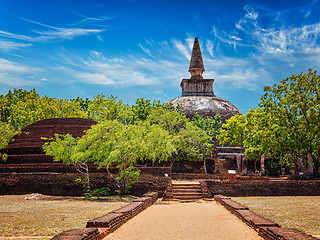 Image showing Sri Lankan tourist landmark Kiri Vihara dagoba