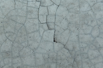 Image showing cracked gray concrete wall texture