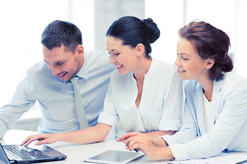 Image showing business team working in office