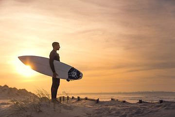 Image showing Searching for the swell