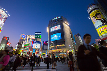 Image showing Pedestrians at Shibuya Crossing, Tokio, Japan