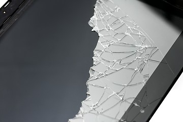 Image showing Smartphone with broken screen