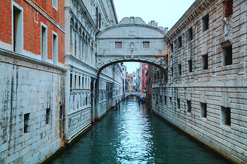 Image showing Bridge of sighs in Venice, Italy