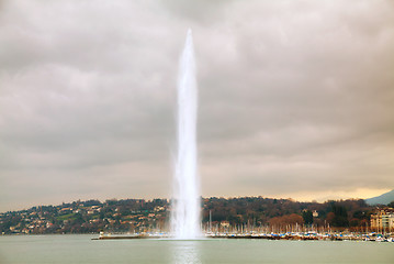 Image showing Geneva Water Fountain (Jet d\'Eau)