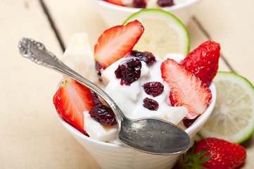 Image showing fruit and yogurt salad healthy breakfast