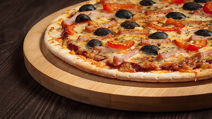 Image showing Ham pizza close up
