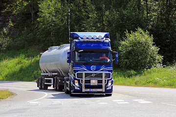 Image showing Blue Volvo FH Tank Truck at Road Intersection