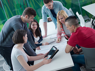 Image showing group of students study together in classroom