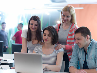 Image showing group of students study together in classroom