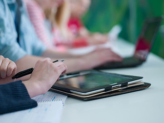 Image showing group of students study together in classroom