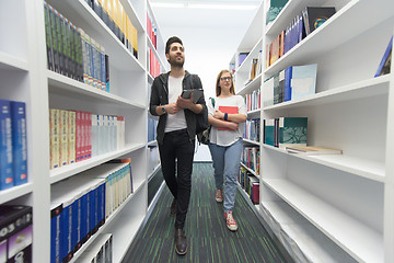 Image showing students group  in school  library