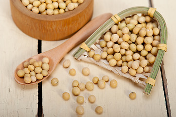 Image showing organic soya beans 