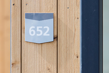 Image showing 652 street number