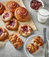 Image showing freshly baked sweet buns