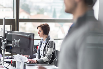 Image showing Personal assistant working in corporate office.