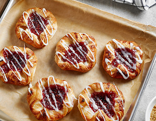 Image showing freshly baked sweet buns