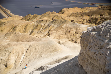 Image showing Travel with child in desert