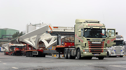 Image showing Oversize Load Transport at  Destination