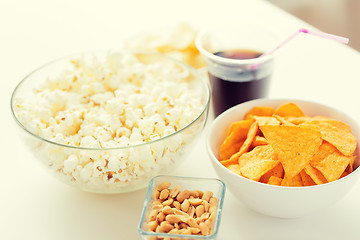 Image showing close up of popcorn and corn crisps or nachos