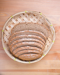 Image showing bread in a wicker breadbasket 