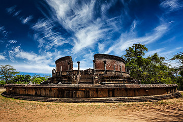 Image showing Ancient Vatadage Buddhist stupa, Sri Lanka