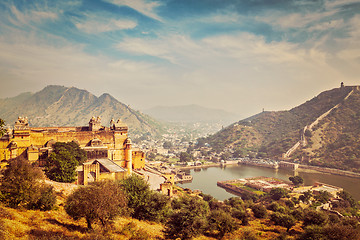 Image showing View of Amer Amber fort and Maota lake, Rajasthan, India