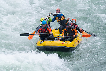 Image showing Yellow raft team