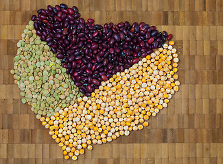 Image showing lentil, pea and bean heart