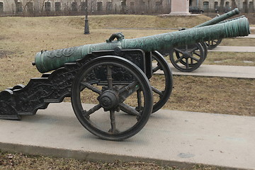 Image showing  medieval bronze cannon 