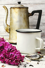 Image showing Custard tea and lilac