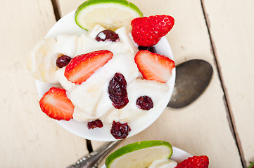 Image showing fruit and yogurt salad healthy breakfast