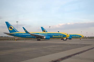 Image showing Airliners Grounded at Airport